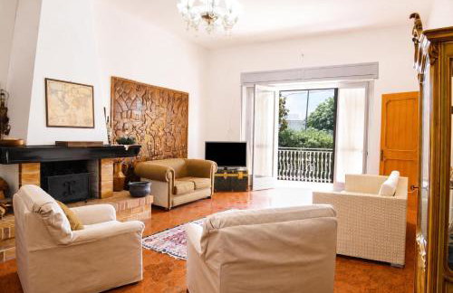 Dimora San Pancrazio - Villa with Garden & Parking - Happy Rentals - Foto 4