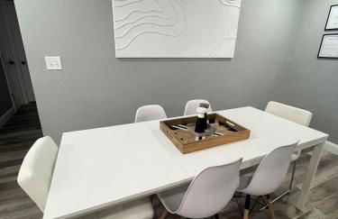 Kid-friendly Home w Pool & BBQ - Photo 10