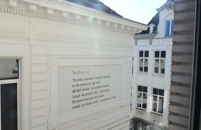 SLEEP INN ANTWERP - Japandi Lofts - Foto 1