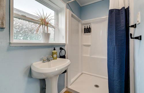 Unique Dog-Friendly Log Cabin Short Walk to Ocean - Foto 15