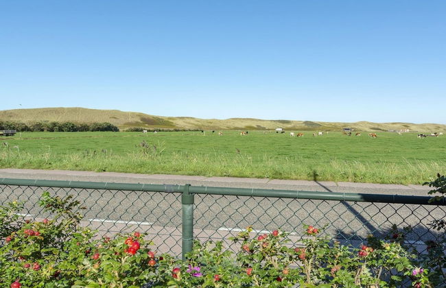 Cozy Holiday Home With Terrace - Photo 15