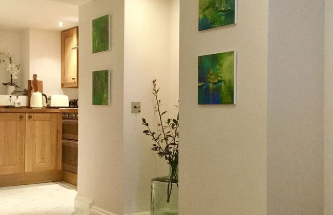 Beautiful 1BR in Historic St Aubin House - Foto 8