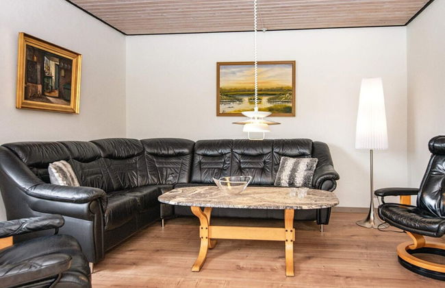 8 Person Holiday Home in Struer - Foto 9