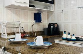 Stúdio Amplo com Ar perto da Praia de Itapuã - Foto 10