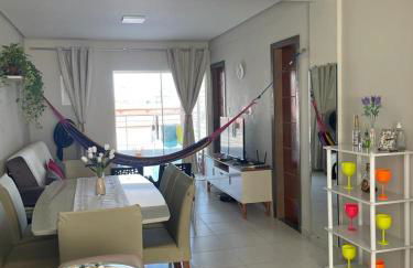 No Atalaia, Fort Poseidon rua do Atalho a 700 metros da praia do Atalaia, apartamento novo decorado, varanda, sala de estar e jantar, 02 suítes, 03 banheiros, lavanderia, cozinha, piscina, churrasqueira, salão de jogos, vista parcial das dunas e mar - Photo 18