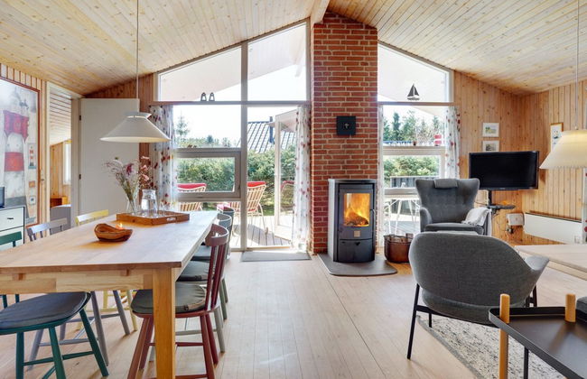 "Mea" - from the sea - Photo 10