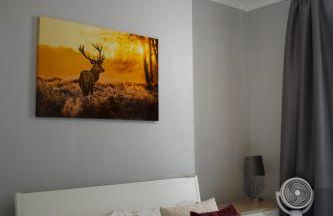 Stylish 2-Bed Garden Flat, 5 Mins to Brixton - Photo 66