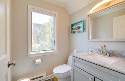 4 Mi to Downtown Plymouth! Bayfront Home with Deck - Foto 11