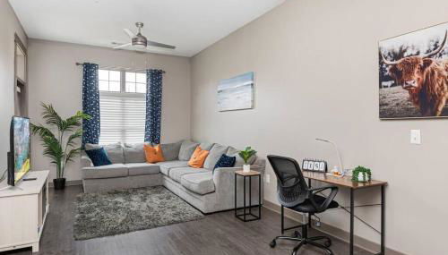 Uptown Elegance Gym, Pool, Wine - Foto 3