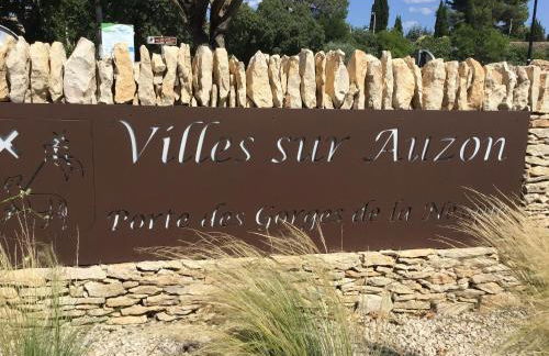 Pretty, Spacious Holiday Home With Private Pool - Foto 50