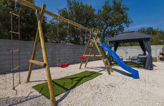 Beautiful Villa With Private Swimming Pool - Foto 12