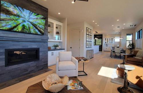 Mahar Homes - Plaza North on First - Foto 39