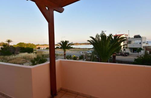 Flisvos Rooms - Photo 72