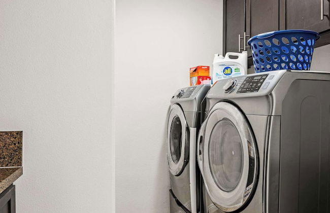 Not Affected by the Fire/spacious Retreat w/ Large Kitchen & Outdoor Patio - Foto 53