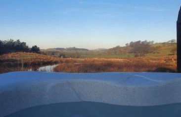Pond View Pod 1 with Outdoor Hot Tub - Fife - Loch Leven - Lomond Hills - Photo 3