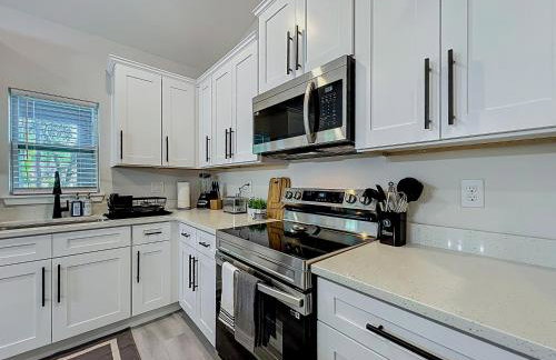 Full 3 BR 2 BA Home in Ocala Close to Key Sights - Photo 6