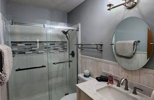 Cozy Cabin Walkable to Beech Mt Resort - Foto 21