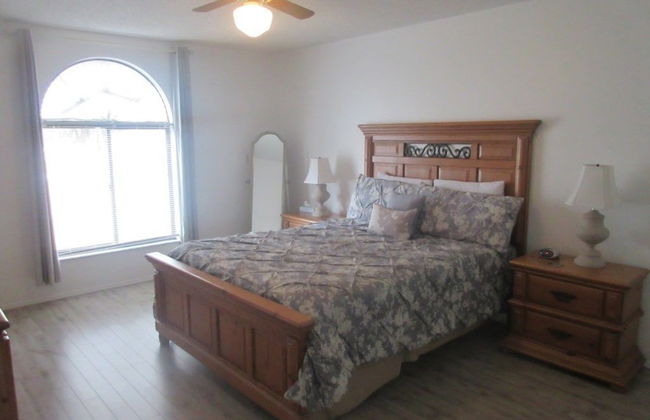 7BR Pool Home Emerald Island by SHV-8409 - Foto 46