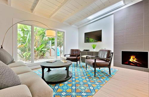 Shores Perfection - Spa, AC, Pet Friendly, Parking, Fire Pit & Massive Private Yard! - Foto 58