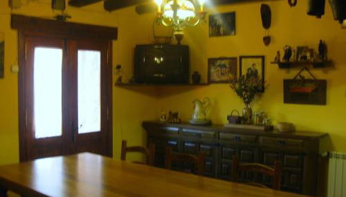 Casa Enriu-habitaciones con opcion a desayuno - Foto 3