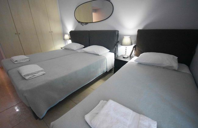 A&J Apartments or Rooms athens airport - Foto 5