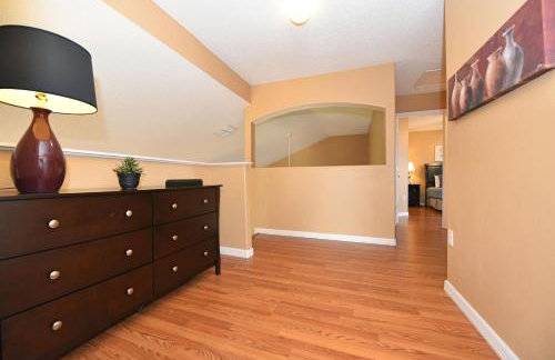 5BR Golden Pond Resort Family Villa with Pool Near Disney - Foto 18