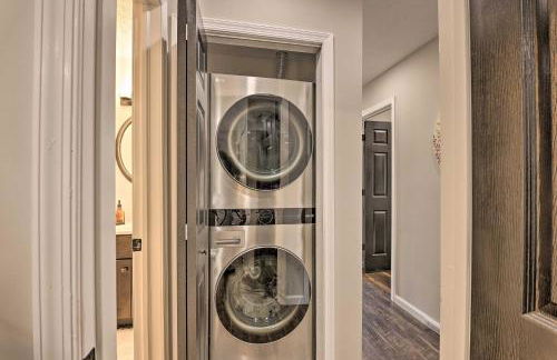 Fire Pit and Furnished Deck Serene Tobyhanna Escape - Foto 20