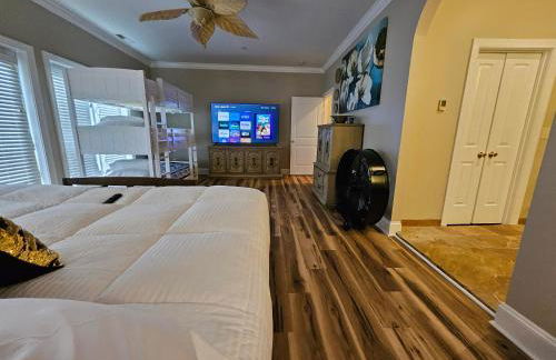 Heated Pool l Indoor Jacuzzi Tubs I Arcade l Outdoor Hot Tub - Foto 26