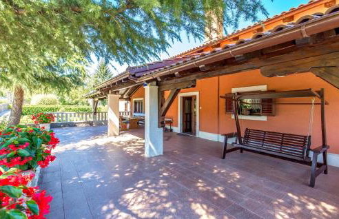 3 Bedroom Amazing Home In Jurdani - Photo 22