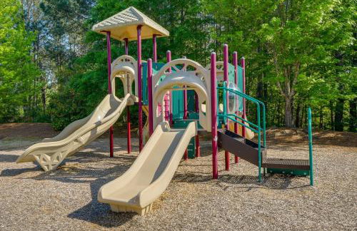 Sunny Apex Vacation Rental with Pool Access! - Foto 25