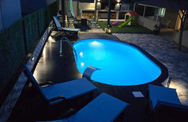 Grey House with heated pool Kričke Drniš - Foto 47