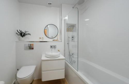 Central 1-bed flat - Walk to shops, pubs and station - Foto 19