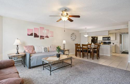 Near Disney! Pool and Hot Tub with Free Parking - Foto 2