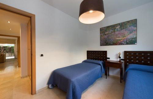 Ground floor with garden a few meters from the sea - Foto 17