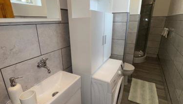 Apartman Ane - Photo 5, Shower