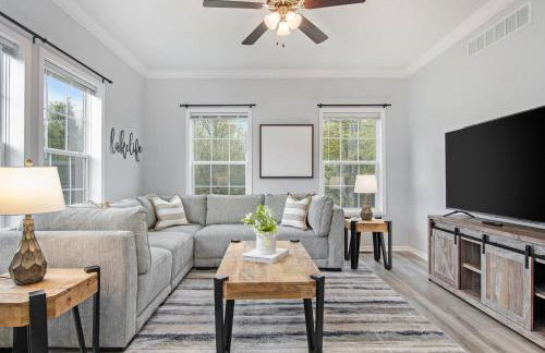 Practically Perfect - Foto 1