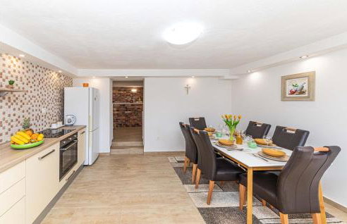 Amazing Home In Prgomet With Wifi - Foto 6