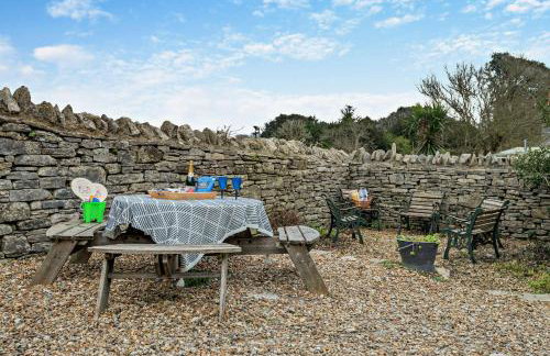 Castle Forge 4-Bedroom Historic Purbeck Forge in Kingston, Corfe Castle, Sleeps 7 - Photo 24