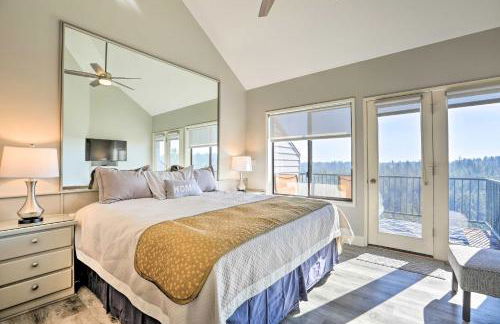 Hiking Trail and Hot Tub Access Bend Condo with Deck - Foto 19