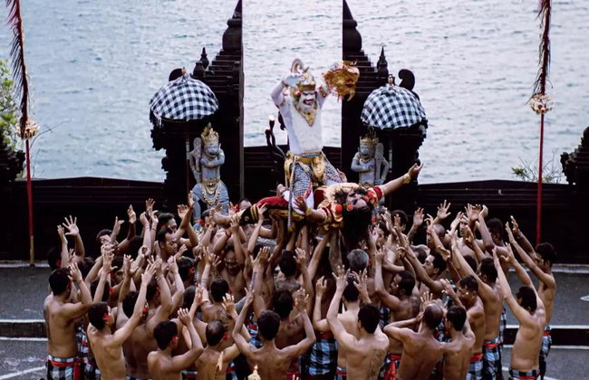 Skip-the-line Uluwatu Temple and Kecak Fire Dance – Half-Day Tour - Photo 3