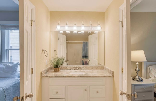 Sleeps 28 Beachfront w/ Pool, Hot Tub, Game Room Atlantic Watch by Avantstay - Foto 32