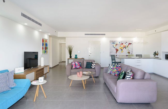 Deluxe & Terrace with City Overview by FeelHome - Foto 10