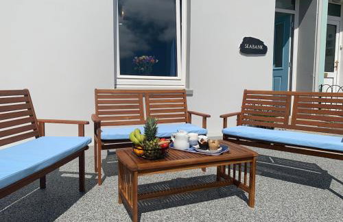 LLANSTEFFAN - SEABANK - a lovely holiday home on the beach front - Foto 11