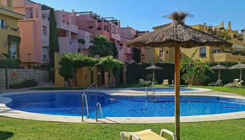 Apartamento en Marbella Guadalmina primera linea de campo de golf Los Cartujanos - Photo 2