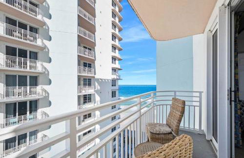 Stunning 2BR Oceanfront Beach Villa - 3 Balconies - Foto 27