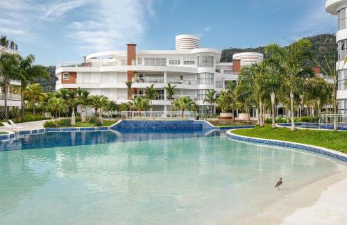 Cobertura em Resort Pé na Areia com Piscina Hidro - Foto 53