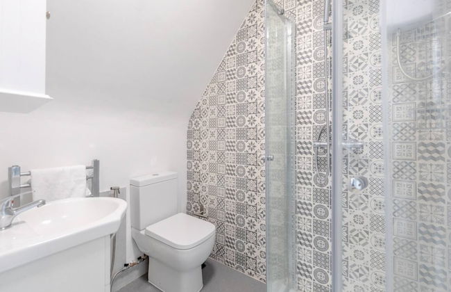 Central 3 Bedroom House With Garden - Foto 34