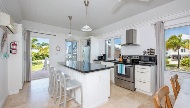 Oceanfront Bliss: Newly Built Luxury Home With Sunset Views - Foto 4, Cocina privada