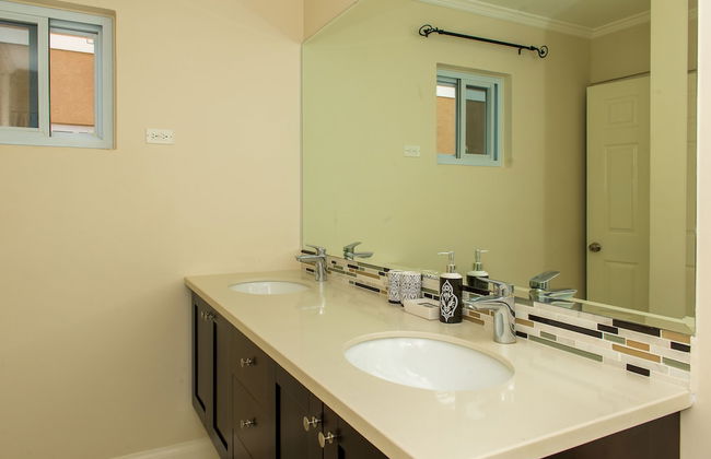 City Ridge Luxury 2 Bedroom - Foto 24