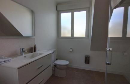 Charmante maison rénovée au bord de mer - Photo 5